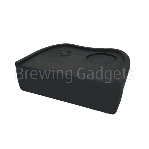 rhino-corner-tamping-rubber-mat